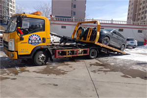 长岭救援拖车费用怎么算